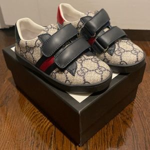 GUCCI Ace VL Blue Sneakers